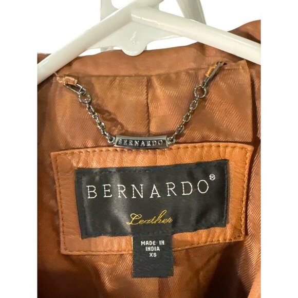 Bernardo 100% Leather Front Zip Scuba Jacket in Cognac Size XS, Pre-Owned EUC - Picture 7 of 9